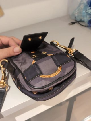 Mini Riñonera Versace Medusa Dorada Gris