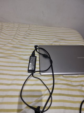 Portátil Samsung Serie 5 530U