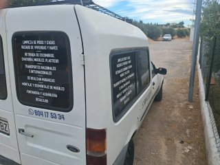 Ford Transit Courier 1996