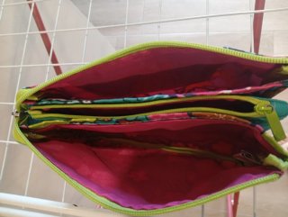 Mochila escolar infantil con estampado floral
