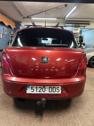 SEAT Toledo 2005 / 1.9TDI / 203 mil km
