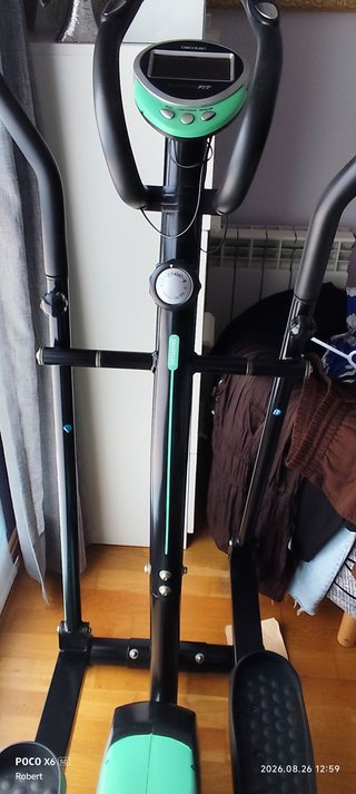 Bicicleta Elíptica Verde y Negra