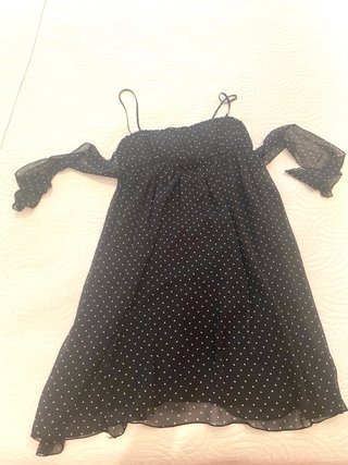Vestido negro tirantes lunares blanco