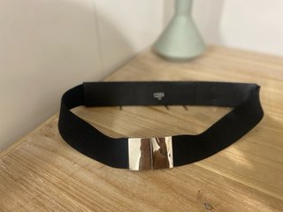 Cinturón elástico flecos metálicos