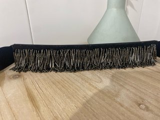 Cinturón elástico flecos metálicos
