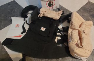 Portabebés Ergobaby Negro + Cojín