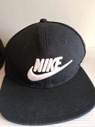 Pack 6 Gorras Nike i Jordan i oakley laliga