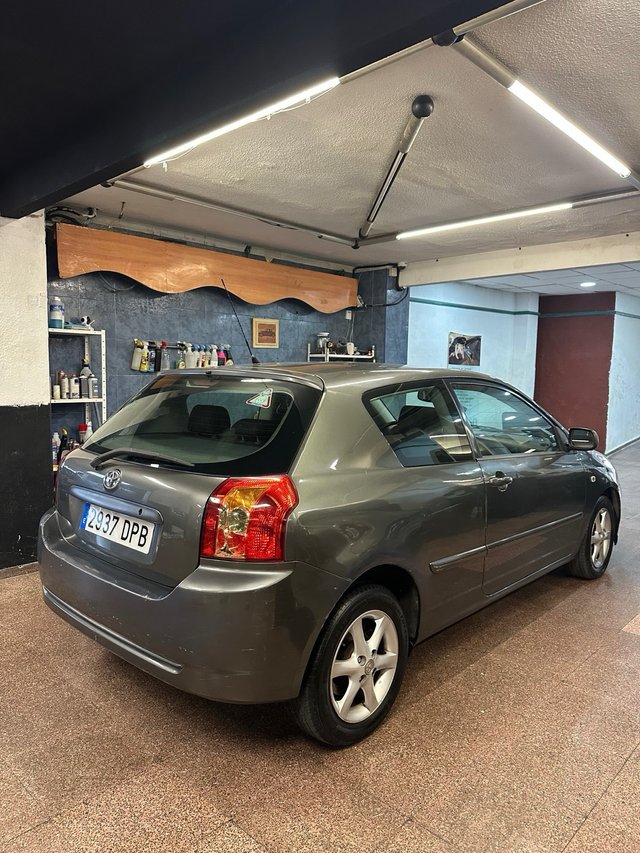 Toyota Corolla 2005 / 270 mil km / 2.0 Diesel