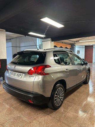 Peugeot 2008 / año 2013 / 190 mil km