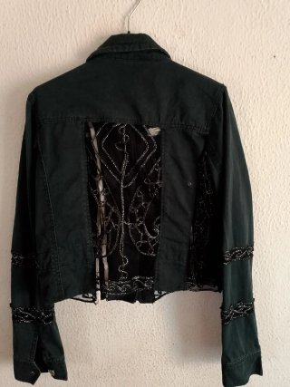 Cazadora vaquera con encaje