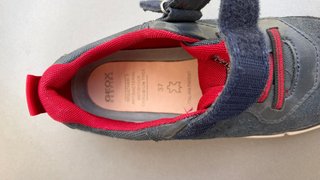 Zapatillas Geox niño gris y rojo