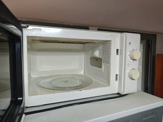 Microondas Taurus blanco