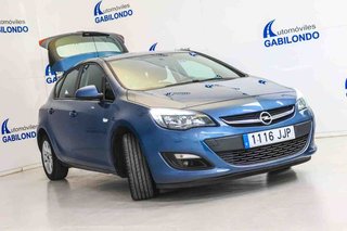 Opel Astra 1.6 CDTi 110 CV Excellence