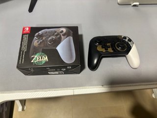 Mando Pro Switch Edición Zelda con caja