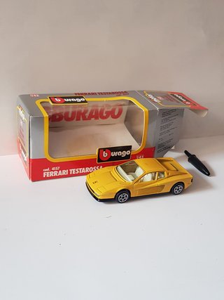 Bburago - #4157 - Ferrari Testarossa (amarelo)