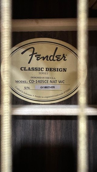 Guitarra Acústica Fender CD-140SCE NAT
