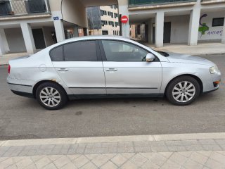 Volkswagen Passat 2010