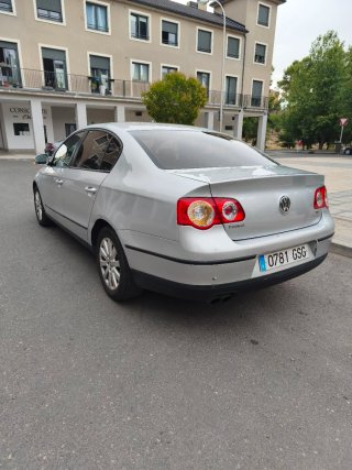 Volkswagen Passat 2010