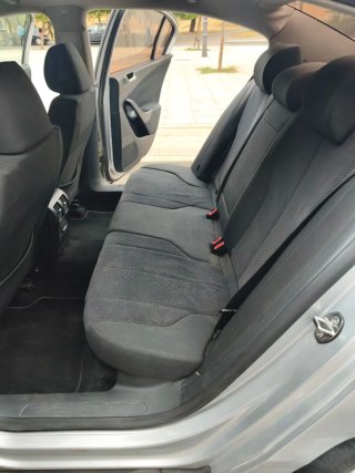 Volkswagen Passat 2010