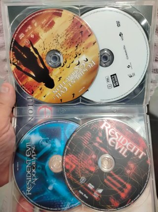 Cofanetto 4 DVD Resident Evil Collection