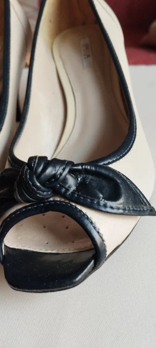 Décolleté Geox Pelle Beige/Nero Tg 37.5