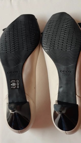 Décolleté Geox Pelle Beige/Nero Tg 37.5