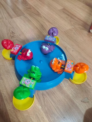 Juego tragabolas