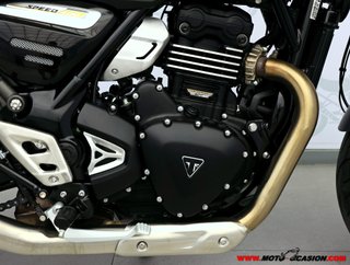 TRIUMPH SPEED 400 -APTA A2- GARANTÍA OFICIAL