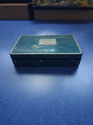 Caja Metálica Farmacéutica Antisemium 1930