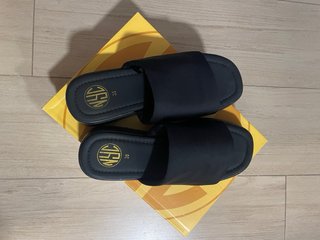 Sandalias plataforma negras talla 38