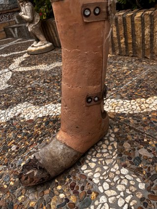 Piernas ortopédicas antiguas
