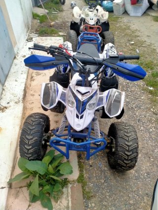 Quad para piezas y otro casi nuevo