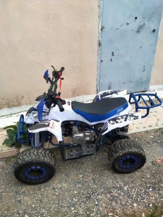 Quad para piezas y otro casi nuevo