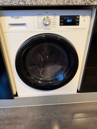 Lavadora secadora Whirlpool 9+6 kg