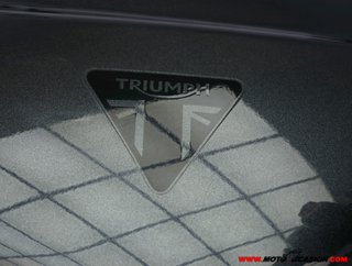 TRIUMPH STREET TRIPLE 765 RS