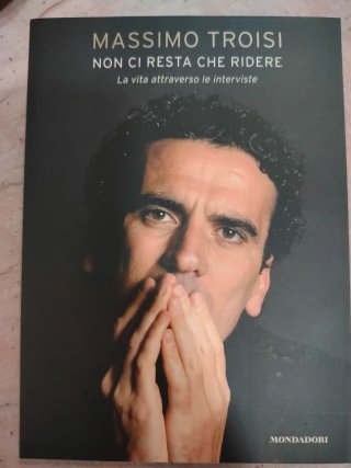 Massimo Troisi Non ci resta che ridere Libro + DVD