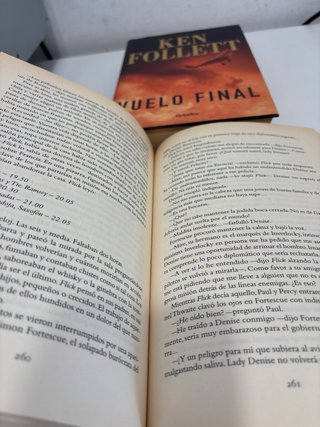 Libros belicos de Ken Follet. 3€ unidad