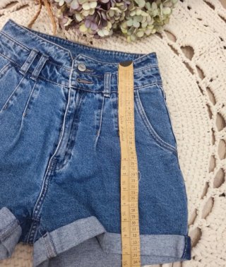 Pantalón vaquero corto