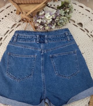 Pantalón vaquero corto