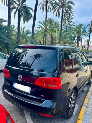 Volkswagen Touran 2012