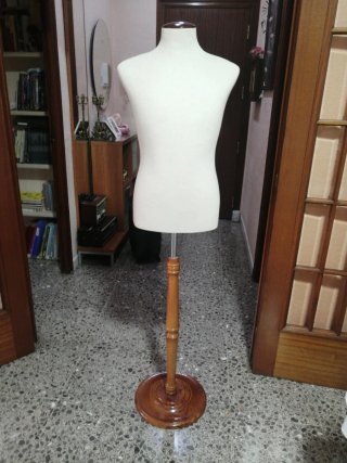 Busto maniquí sastre