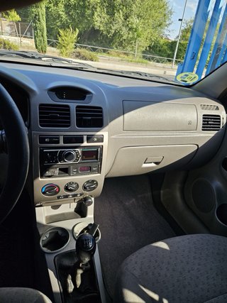 KIA Rio 2005
