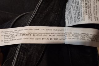 Pantalón vaquero hombre negro desgastado