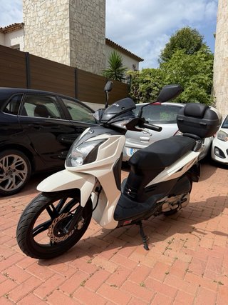 SYM Symphony 125 Scooter