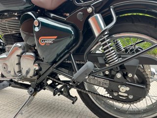 Royal Enfield Classic 350 2024