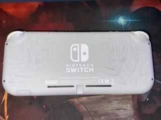 Nintendo Switch Lite Edición Pokémon