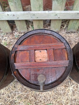 3 Barriles de Madera
