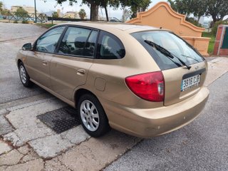 KIA Rio 2003
