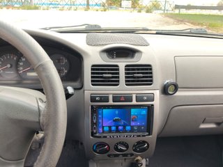 KIA Rio 2003