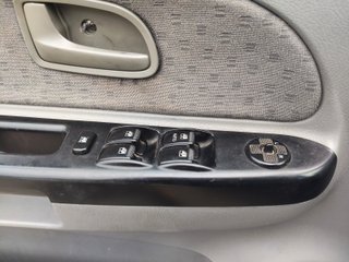 KIA Rio 2003